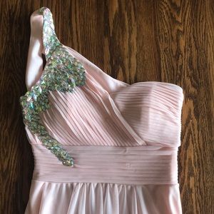 Gorgeous prom/bridesmaid dress